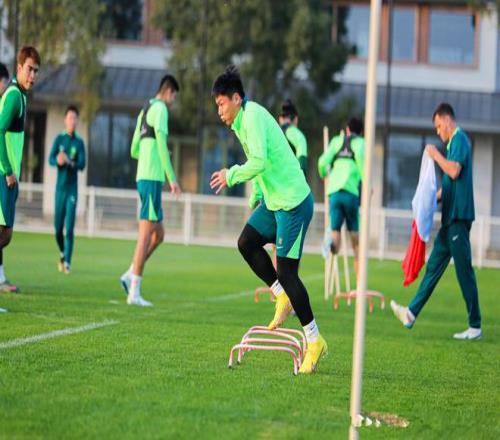 月大乐透期,号专家质合,推荐,米兰体育官网,米兰体育平台,米兰体育链接,米兰体育官方